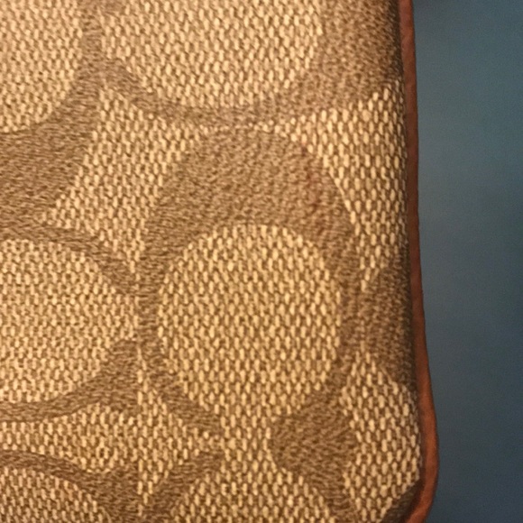 Small wristlet - Picture 6 of 7